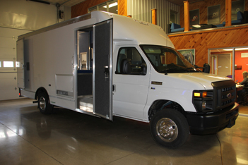 E450 Inspection Vehicle with Awning